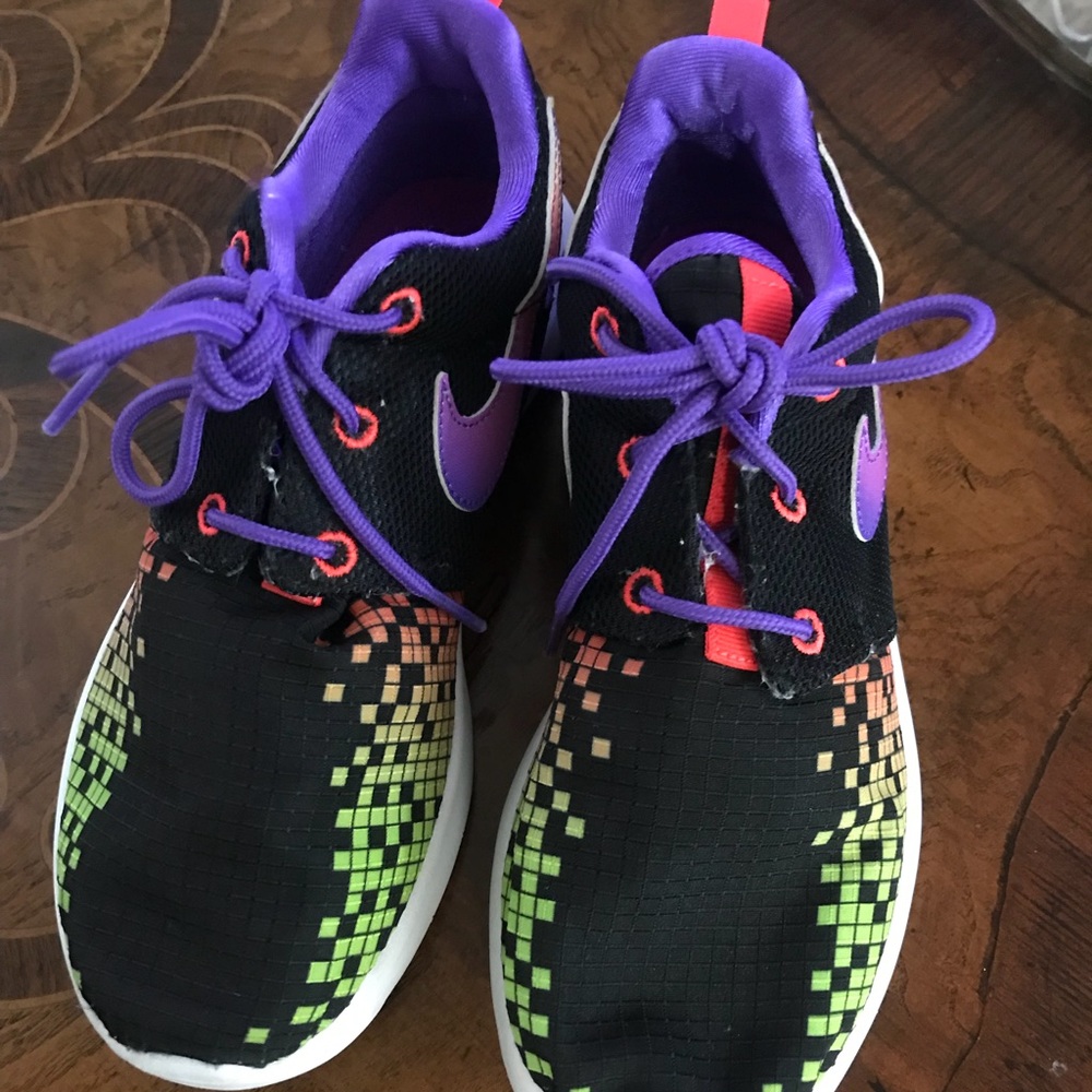 Nike Roshe youth 3
